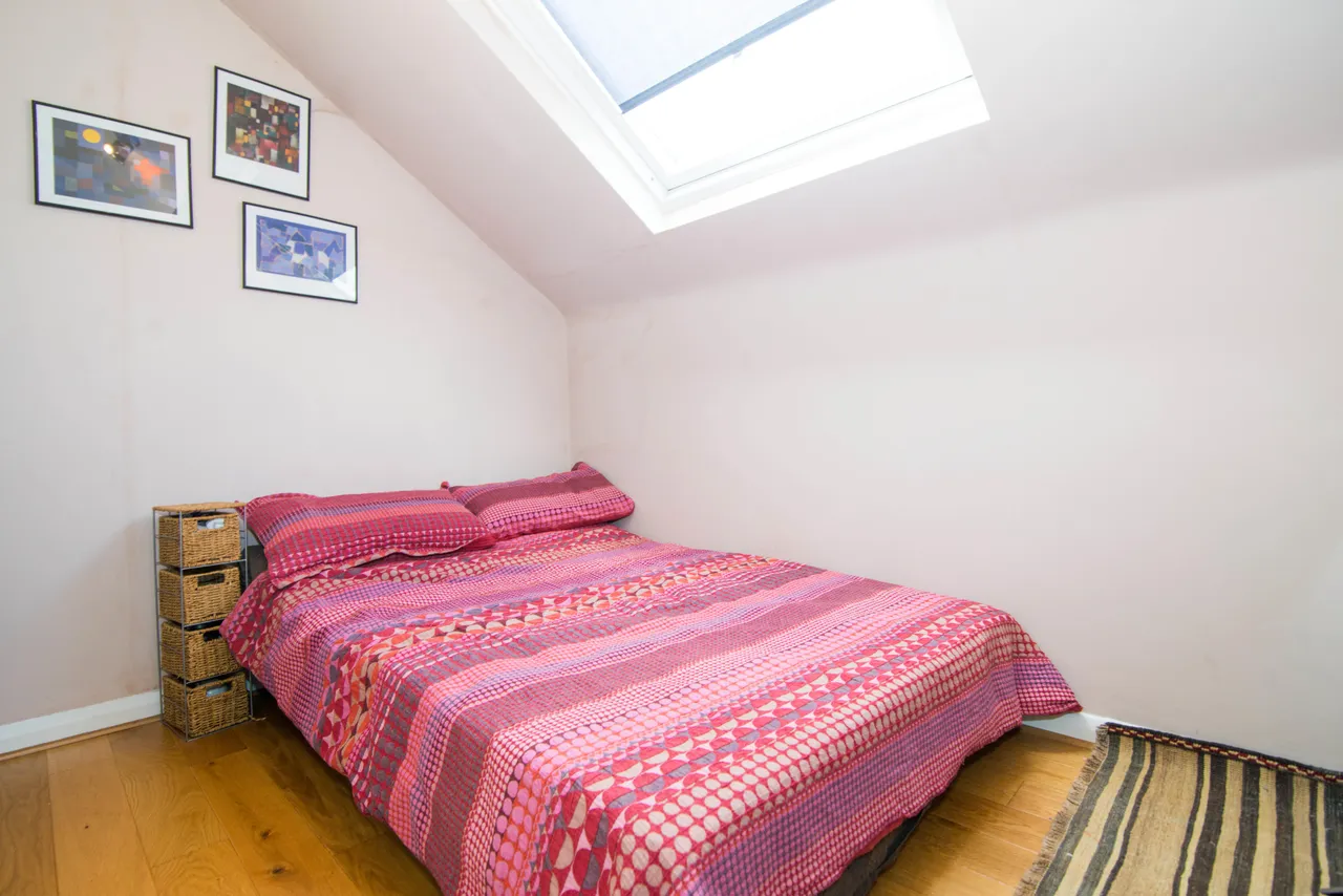 Battersea Rise, London, SW11, photo 6