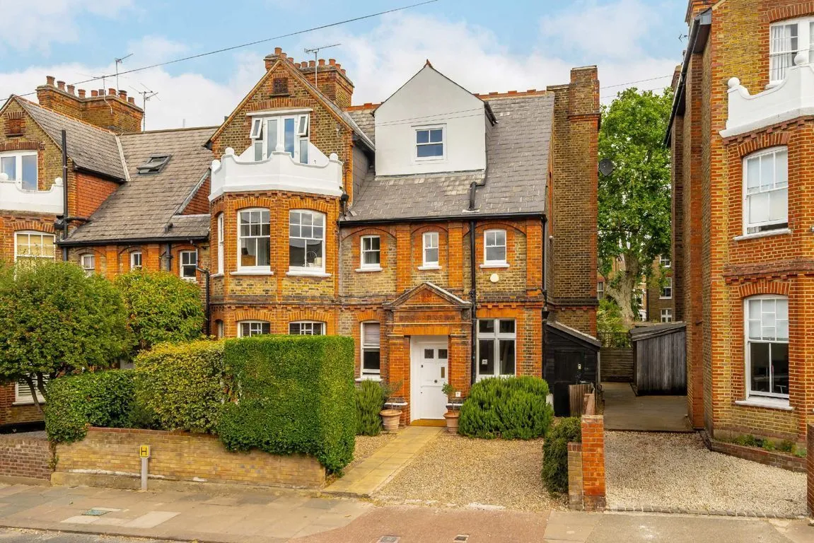 6 bed house for sale, Kirkstall Road, SW2