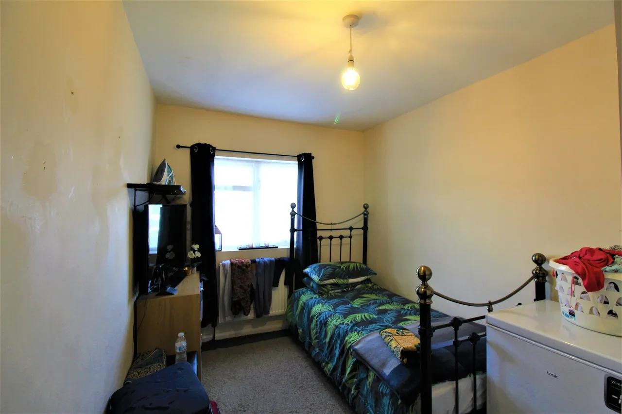 Rosebery Road, Grays, Essex, RM17 5YT, photo 11
