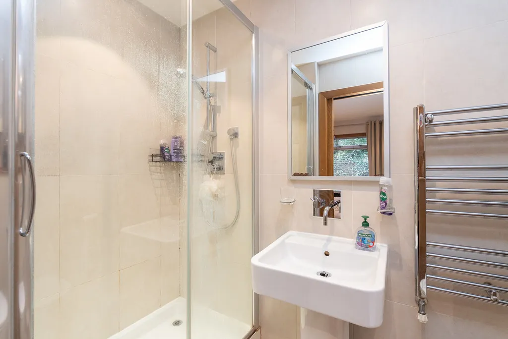 Tower Hill Road, Dorking, RH4, photo 9