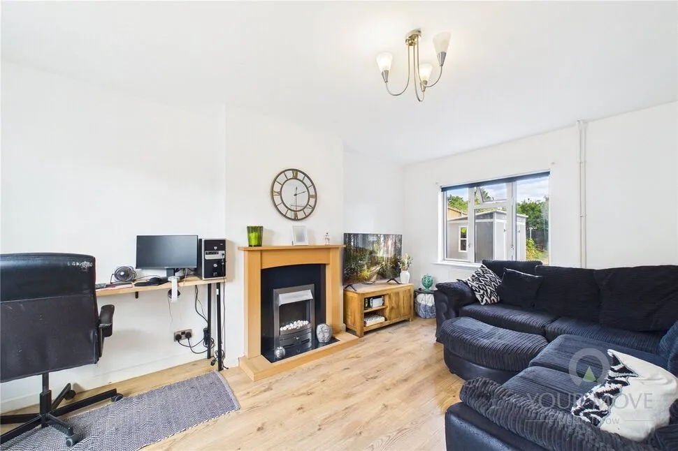 Lindsay Terrace, Abington, Northampton, NN3, photo 2