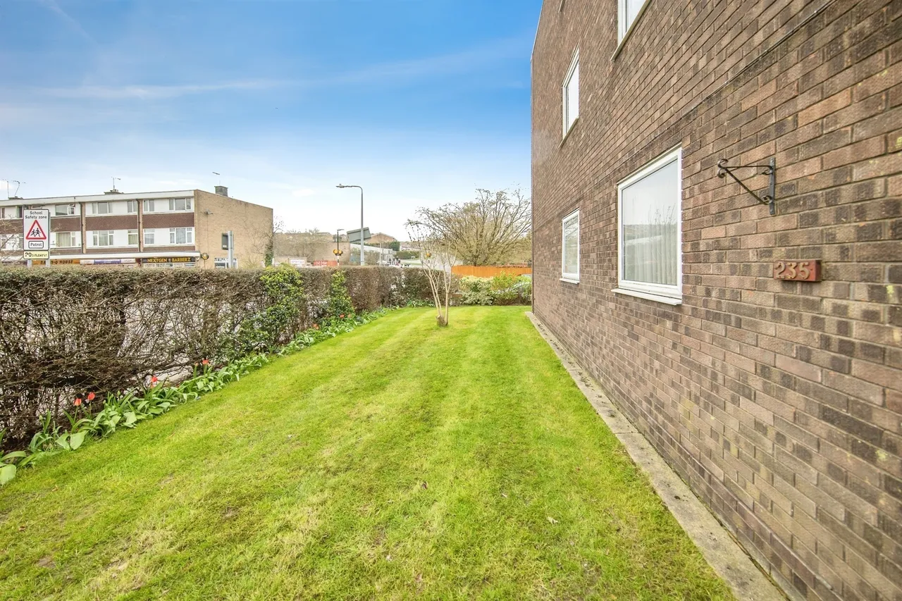Sheldrake Drive, Ipswich, photo 8