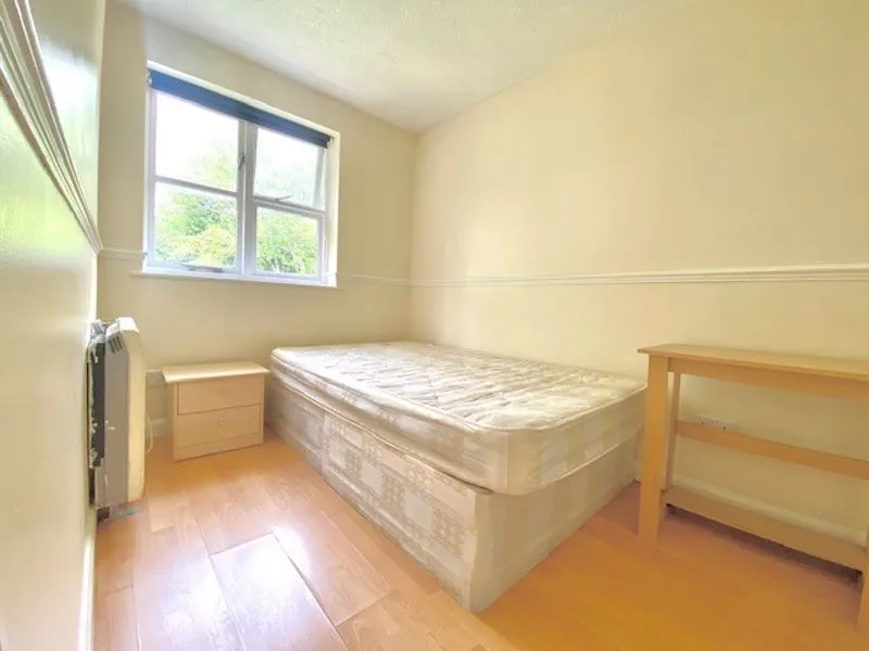 Bushwood Drive, London SE1 5RE, photo 5