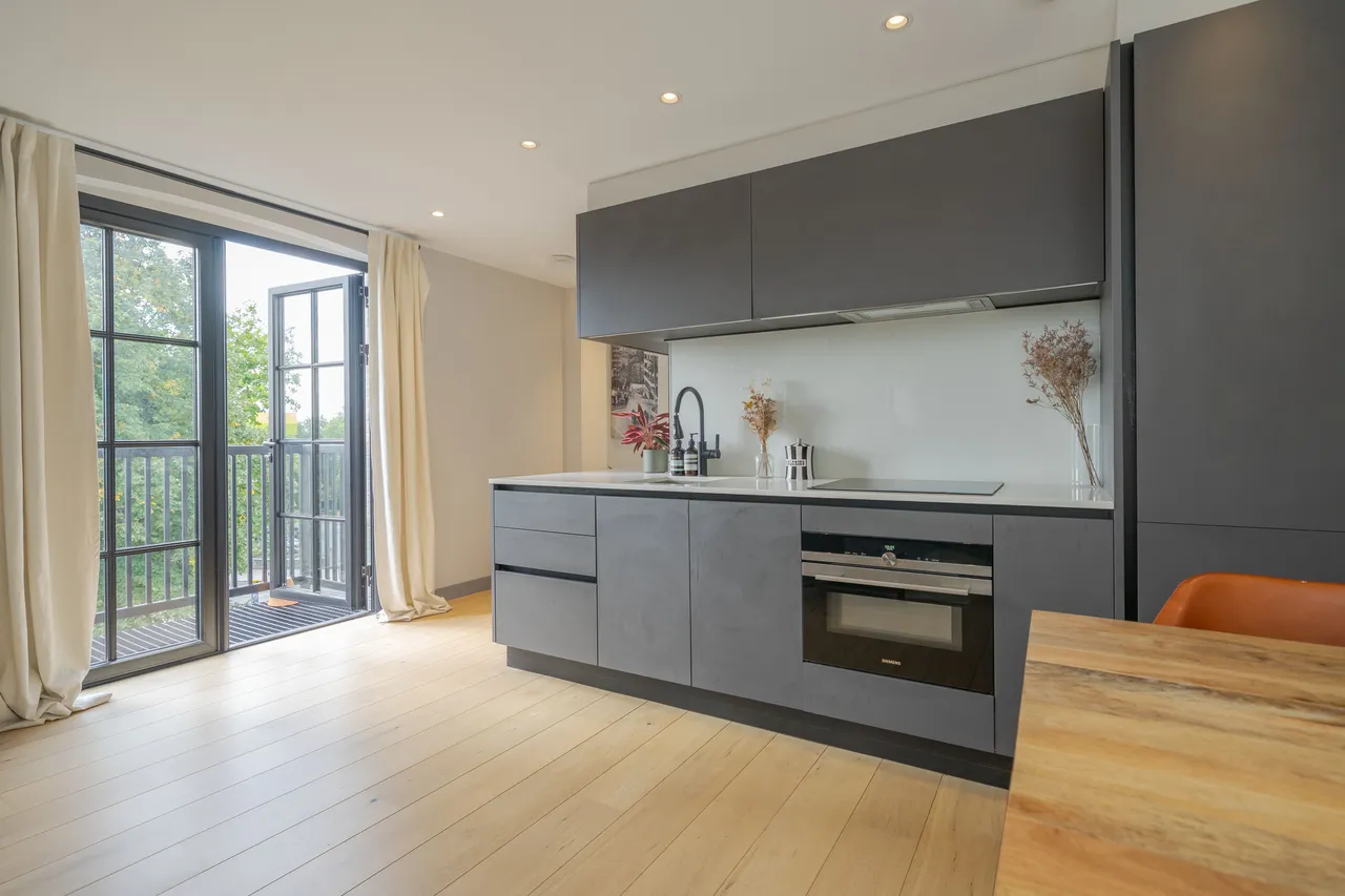 Harrow Road, London, W9, photo 4