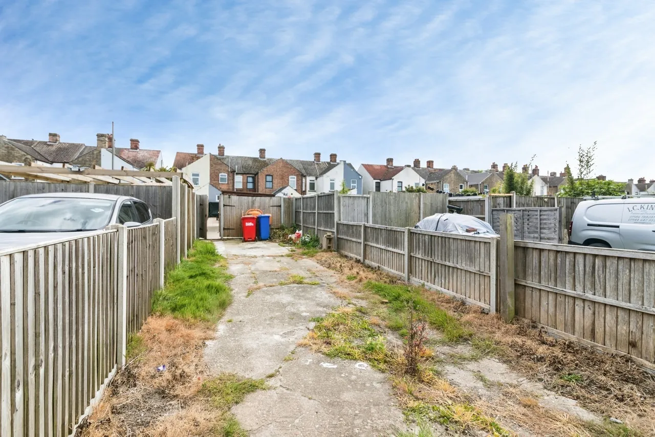 Victoria Road, Lowestoft, Suffolk, NR33, photo 11