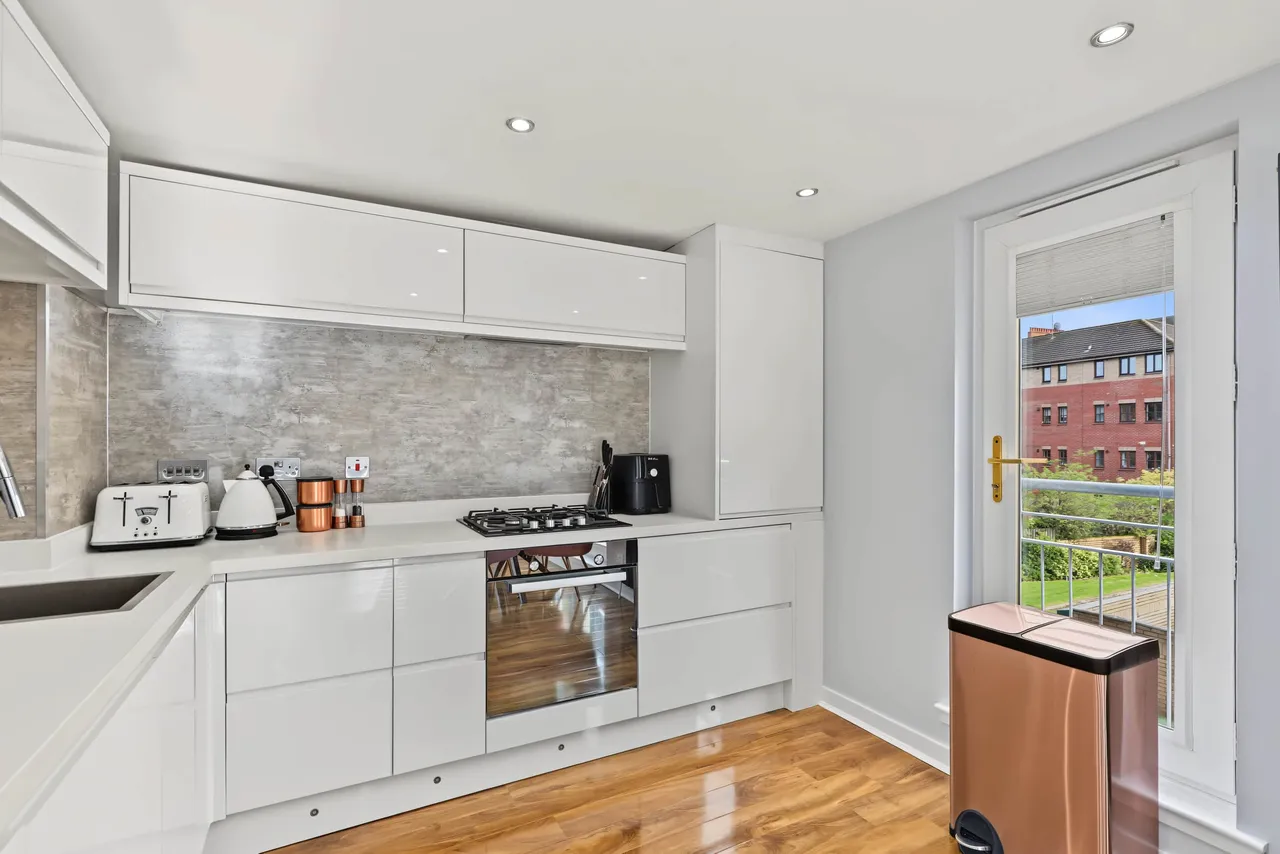 Greenlaw Court, Yoker, G14, photo 9