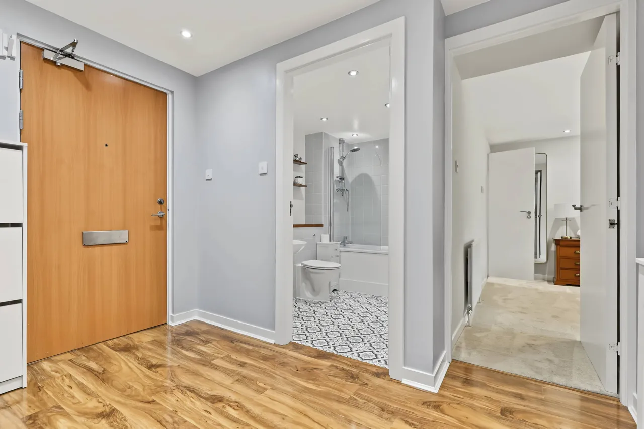 Greenlaw Court, Yoker, G14, photo 21