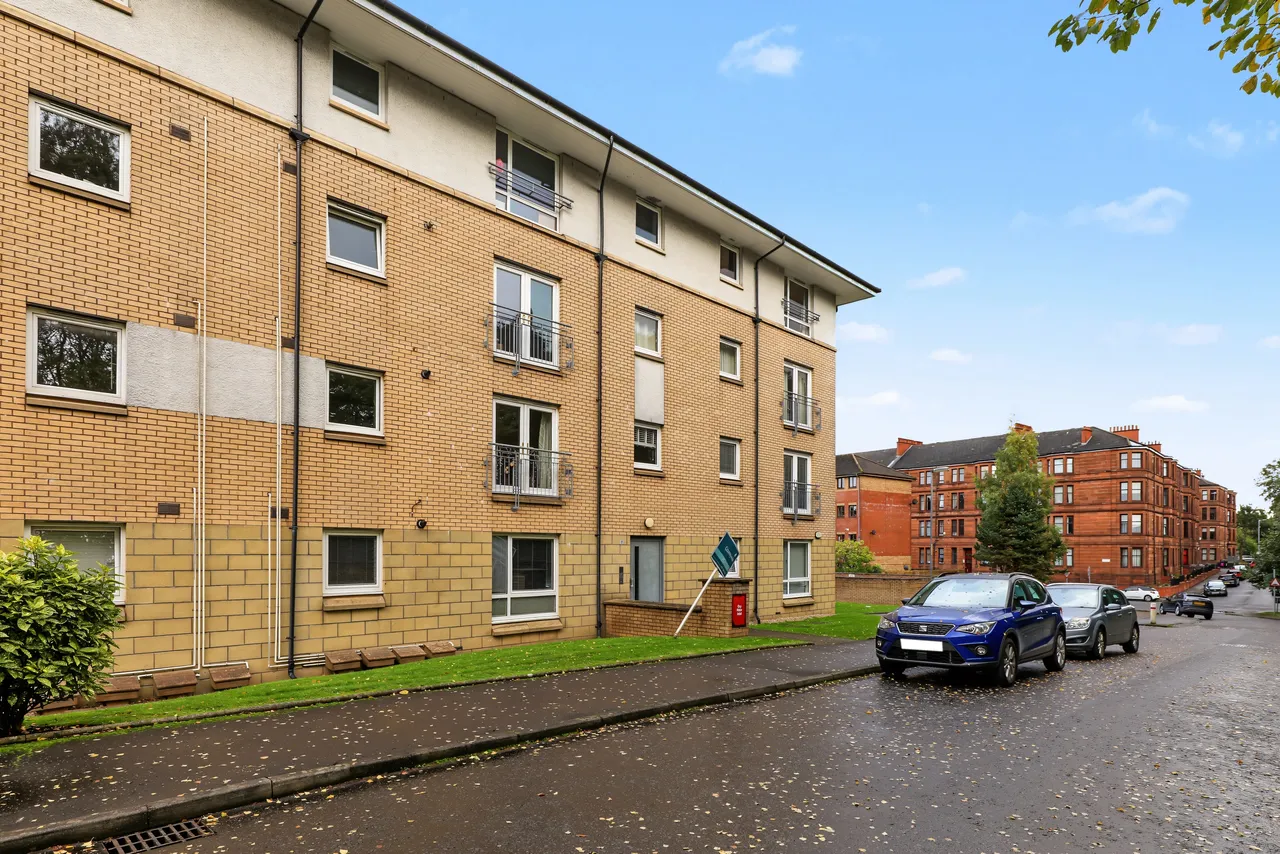 Greenlaw Court, Yoker, G14, photo 27