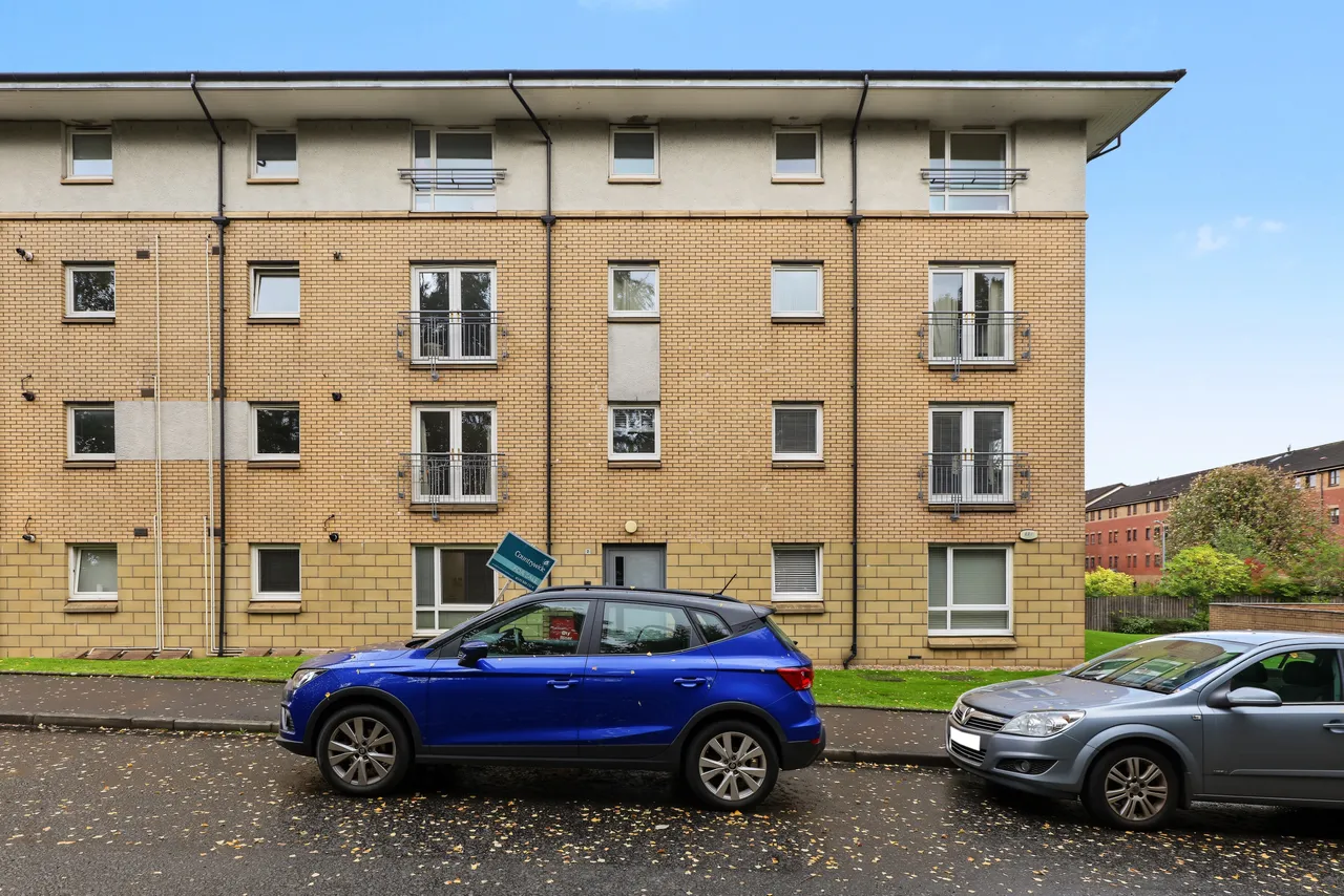 Greenlaw Court, Yoker, G14, photo 28