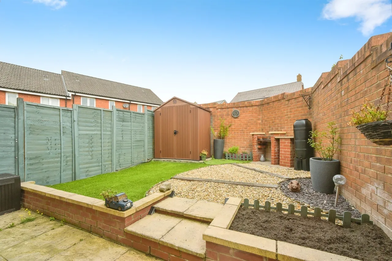 Dakota Drive, Calne, photo 12