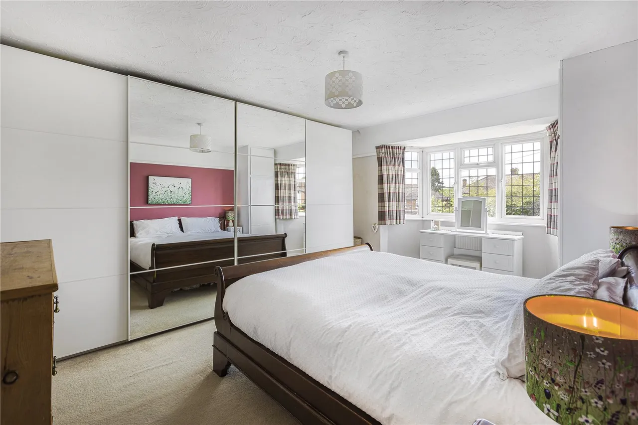 Bluebridge Road, Brookmans Park, Hertfordshire, AL9 7SA, photo 12