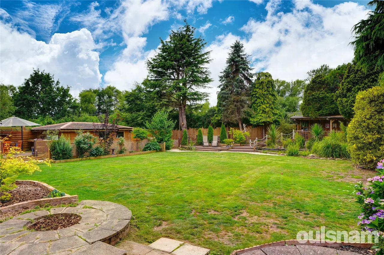 Holt Heath, Worcester, WR6 6NG, photo 26