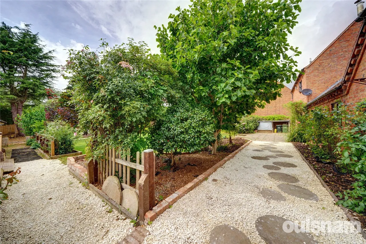 Holt Heath, Worcester, WR6 6NG, photo 35