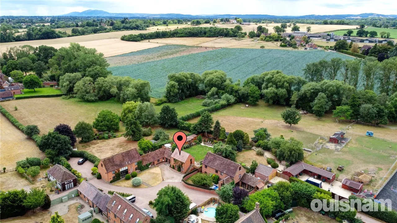 Holt Heath, Worcester, WR6 6NG, photo 40