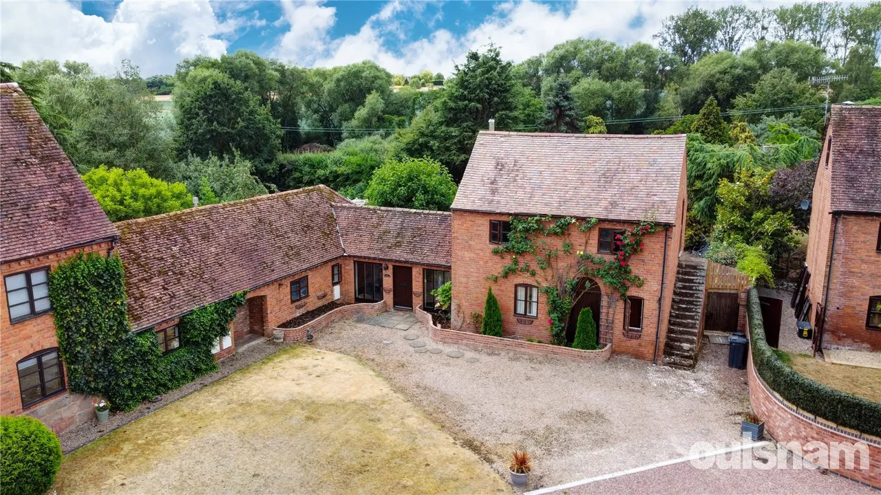3 bed house for sale — Holt Heath, Worcester, WR6 6NG