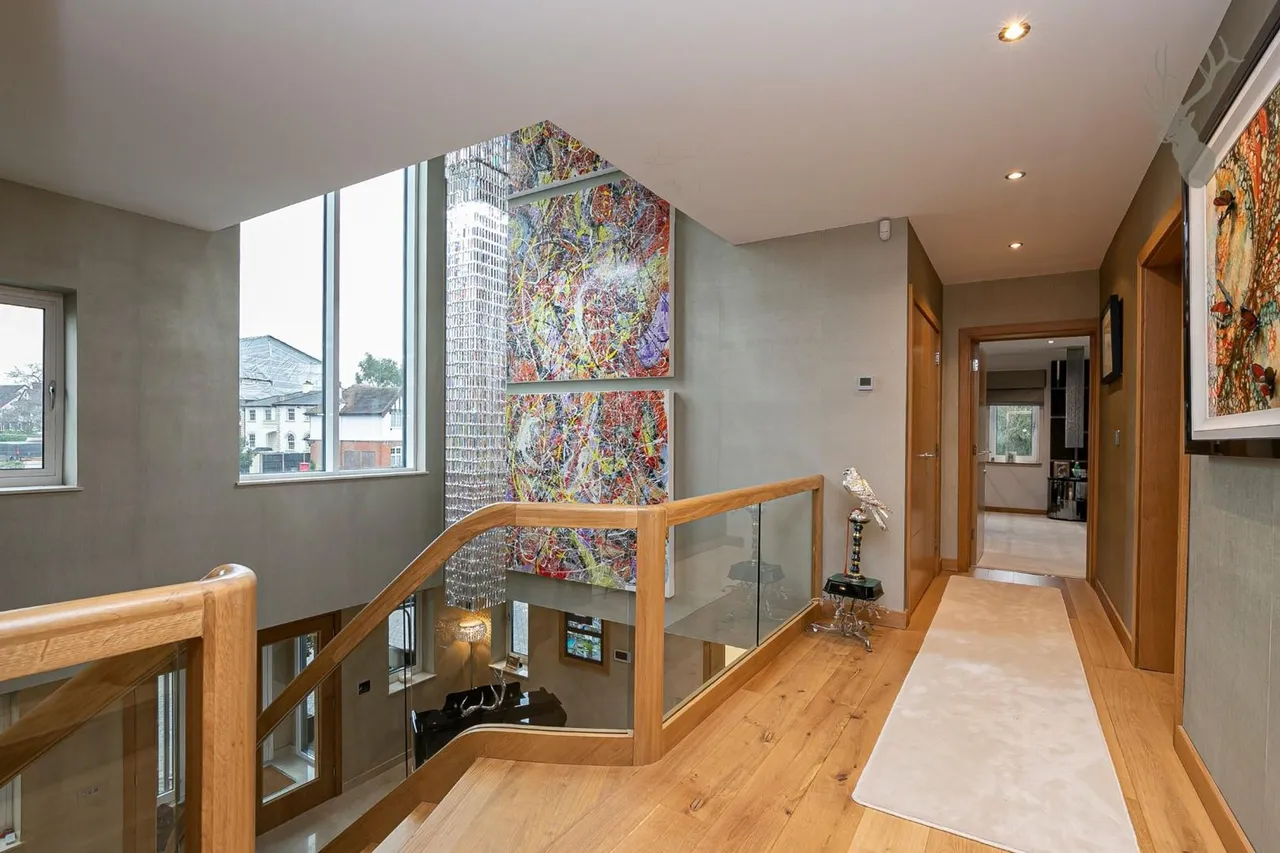 Woodman Lane, London, E4, photo 9