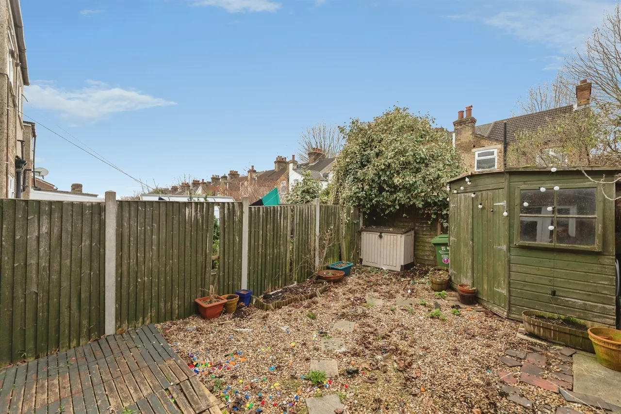 Eldred Road, Barking, photo 5