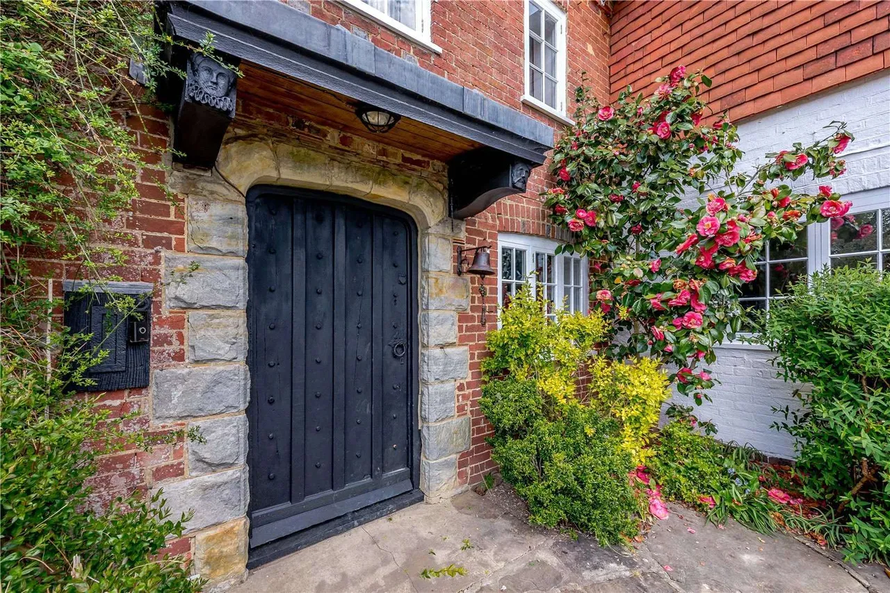 Frylands Lane, Wineham, West Sussex, BN5 9BP, photo 8