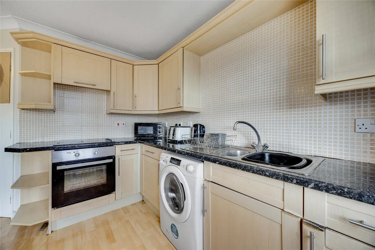 Oldwood Place, Livingston, West Lothian, EH54, photo 6