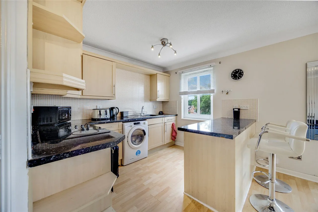 Oldwood Place, Livingston, West Lothian, EH54, photo 5