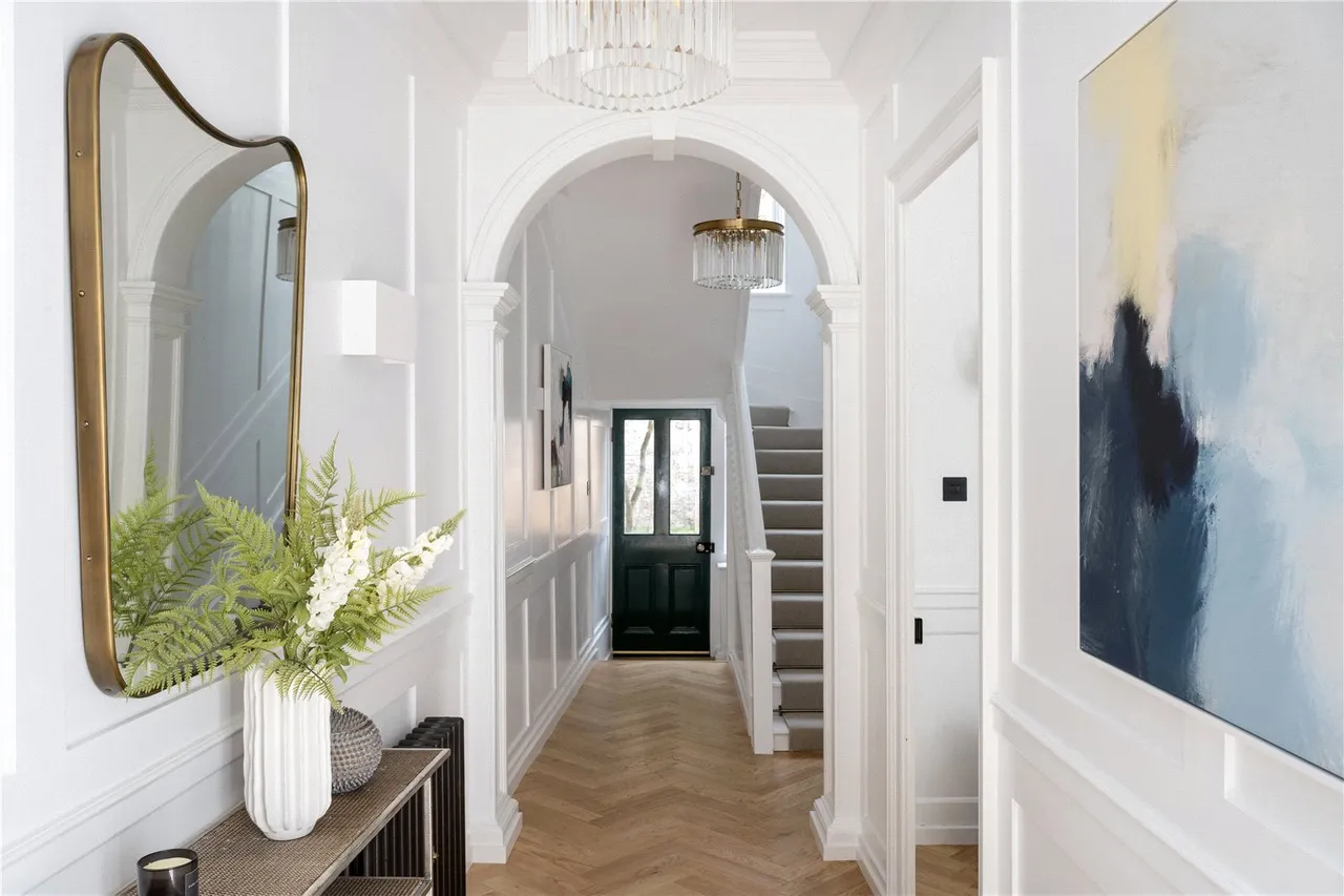 Chiswick Lane South, London, W4, photo 13