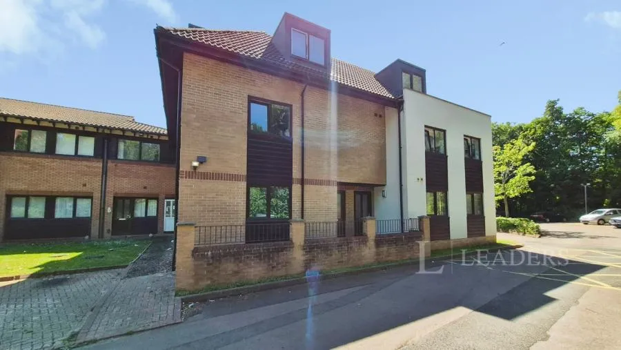 Wickham Road, Fareham, PO16, photo 8
