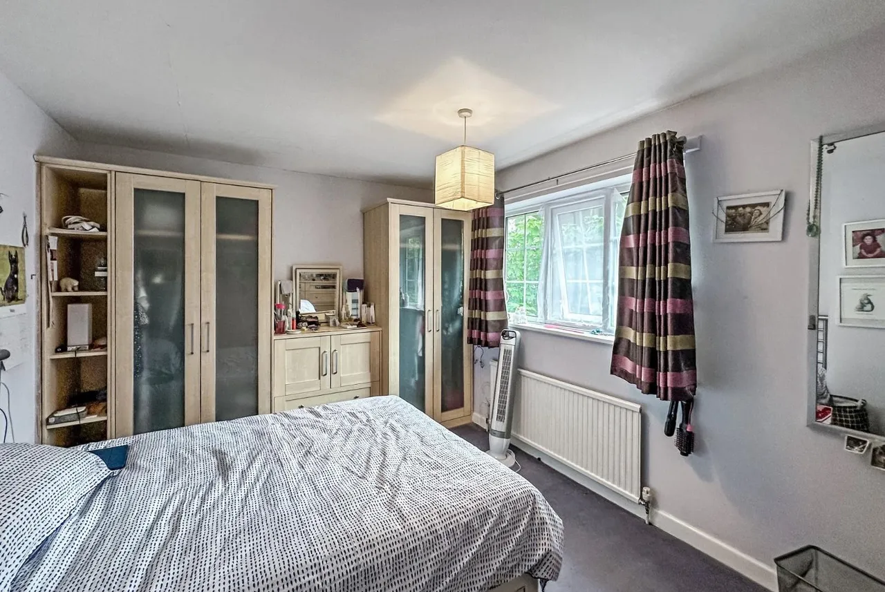 Greengate, Hale Barns, Cheshire WA15 0SH, photo 16