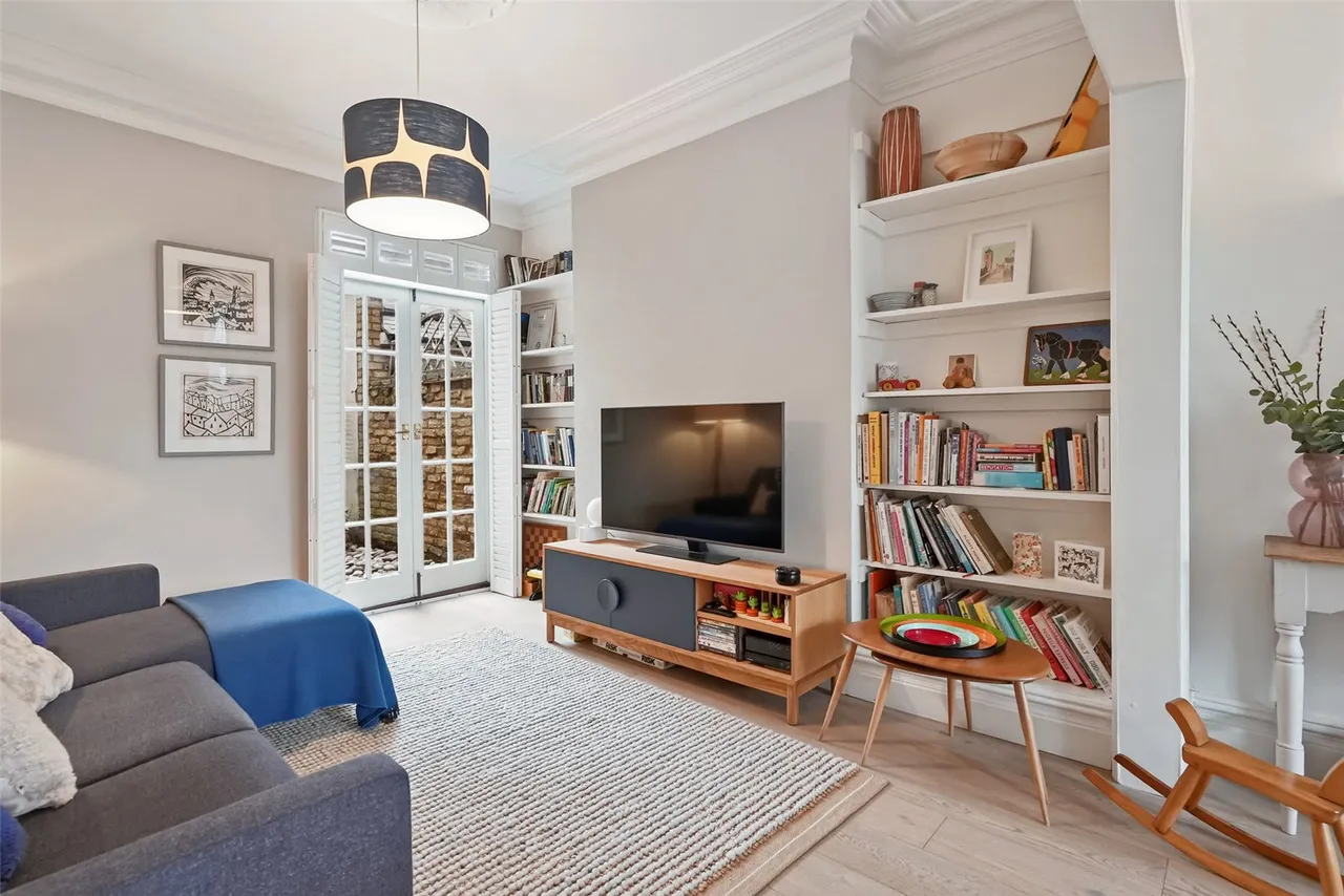 Bridgeman Road, Teddington, TW11 9AH, photo 4
