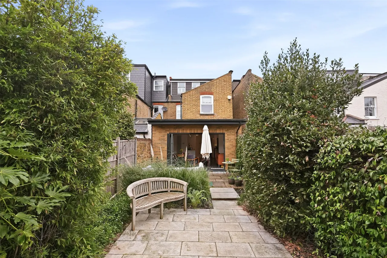 Bridgeman Road, Teddington, TW11 9AH, photo 16
