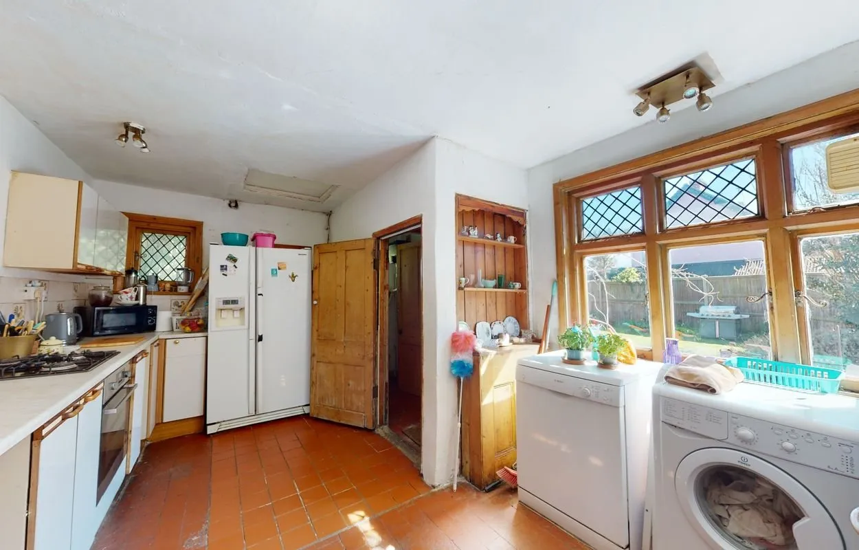 Avenue Road, Herne Bay, CT6, photo 8