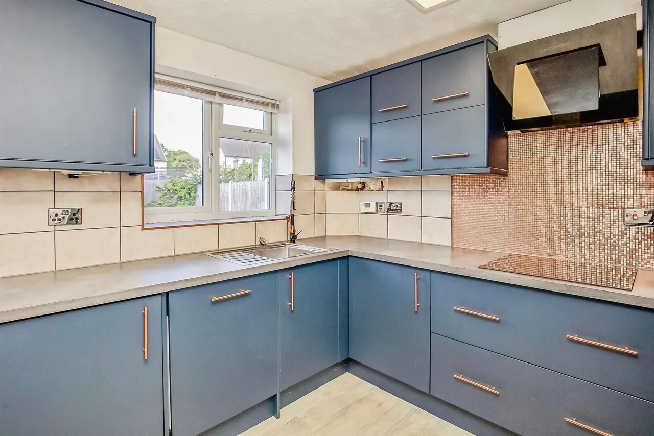 Johnson Close, North Luffenham, LE15, photo 9