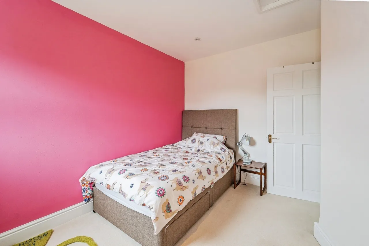Eastmoor Park, Cuffern, SA62, photo 16