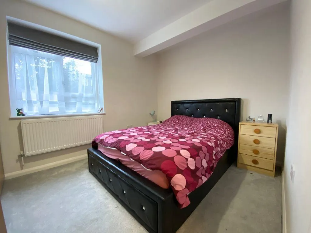 Horn Lane, London, W3, photo 6