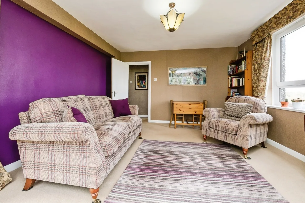 Slewins Close, Hornchurch, RM11, photo 12