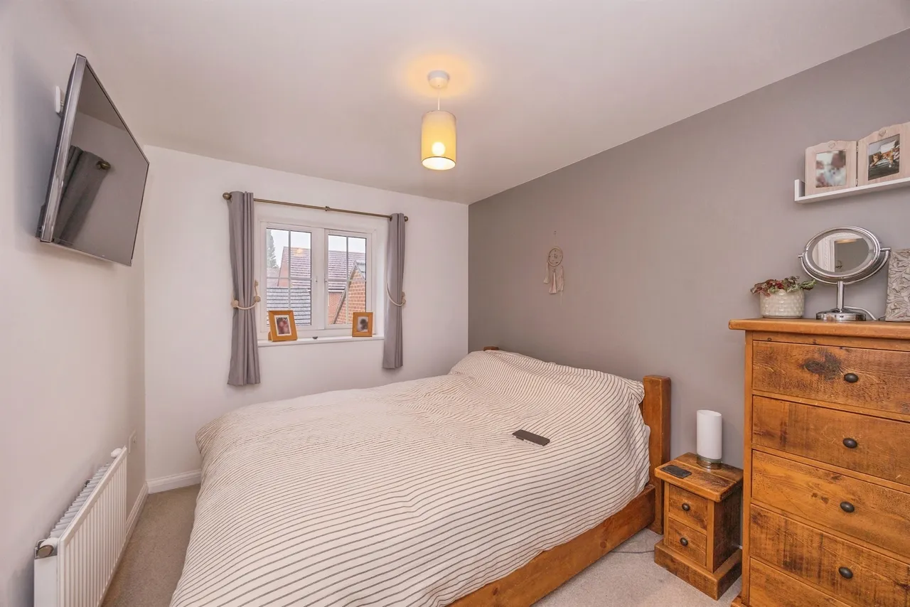 Iris Close, Havant, PO9, photo 5