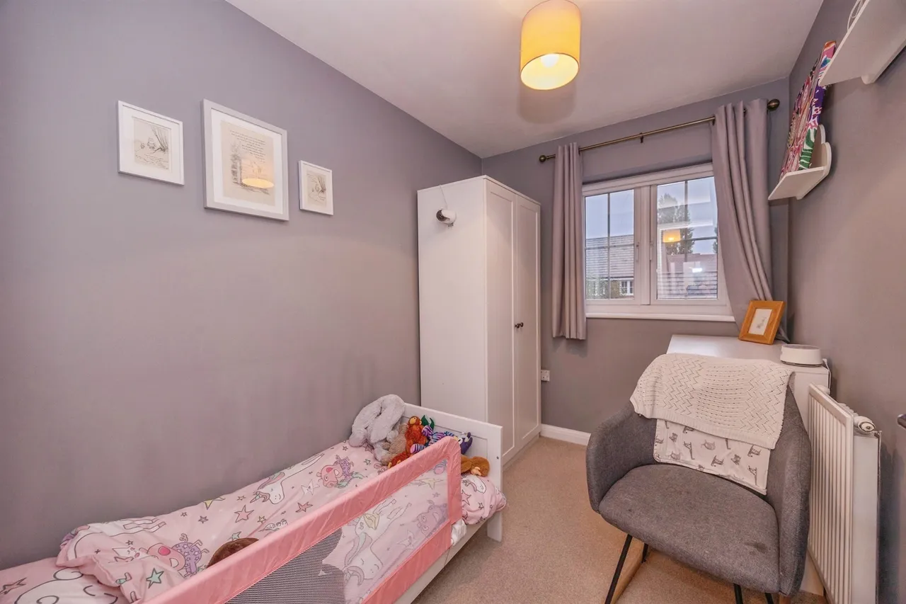 Iris Close, Havant, PO9, photo 17