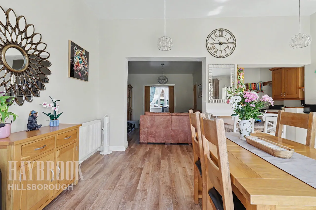 Fox Hill Road, Sheffield, photo 8