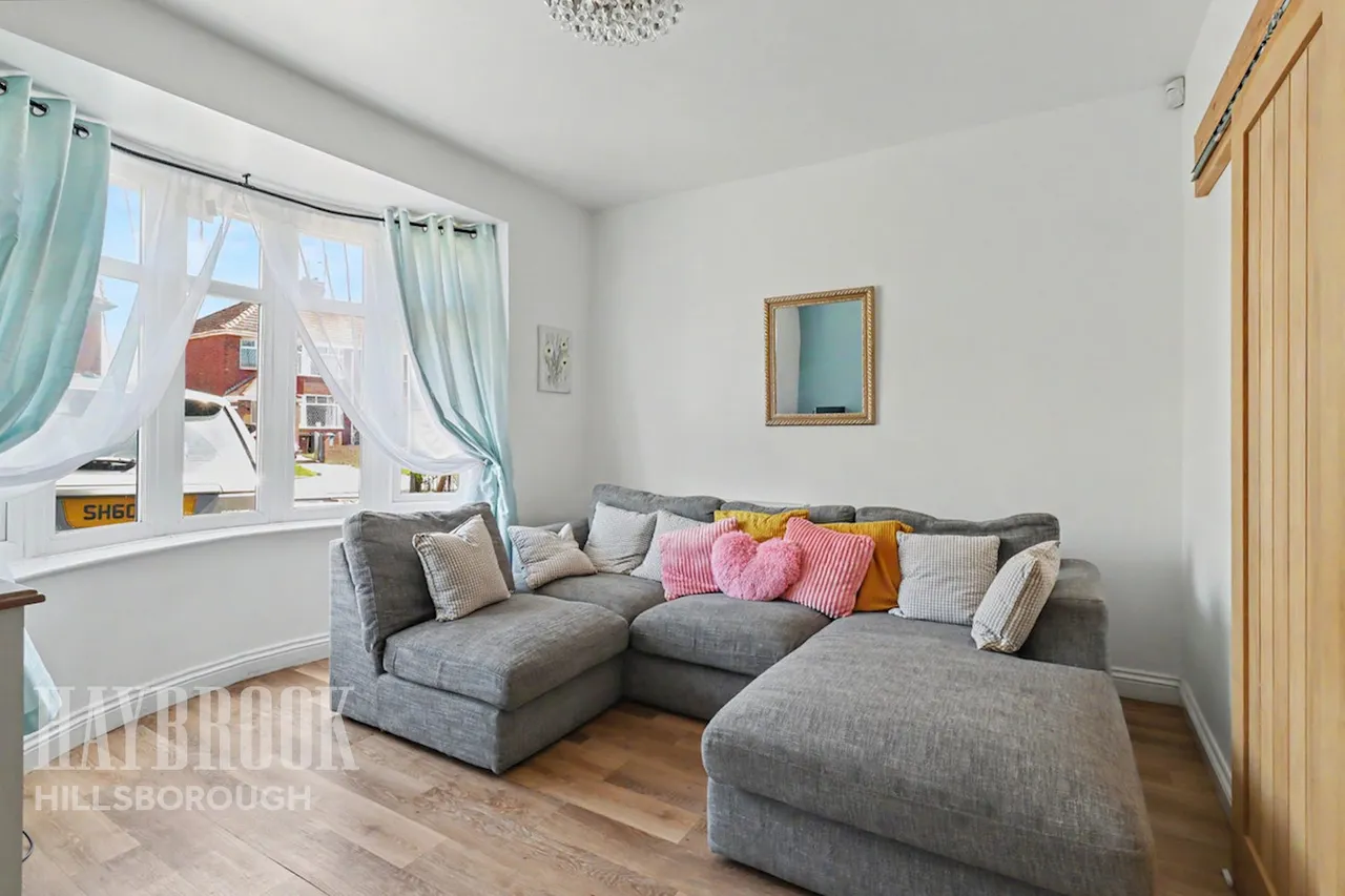 Fox Hill Road, Sheffield, photo 6