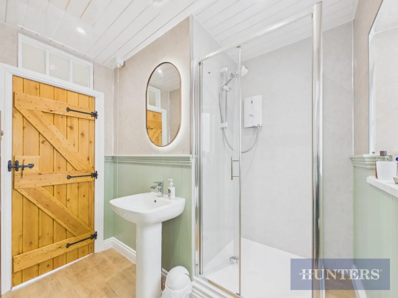 Castlegate, Scarborough, YO11, photo 17