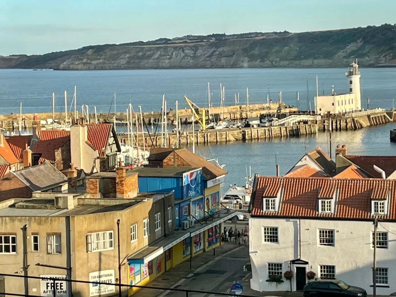 3 bed house for sale, Castlegate, Scarborough, YO11
