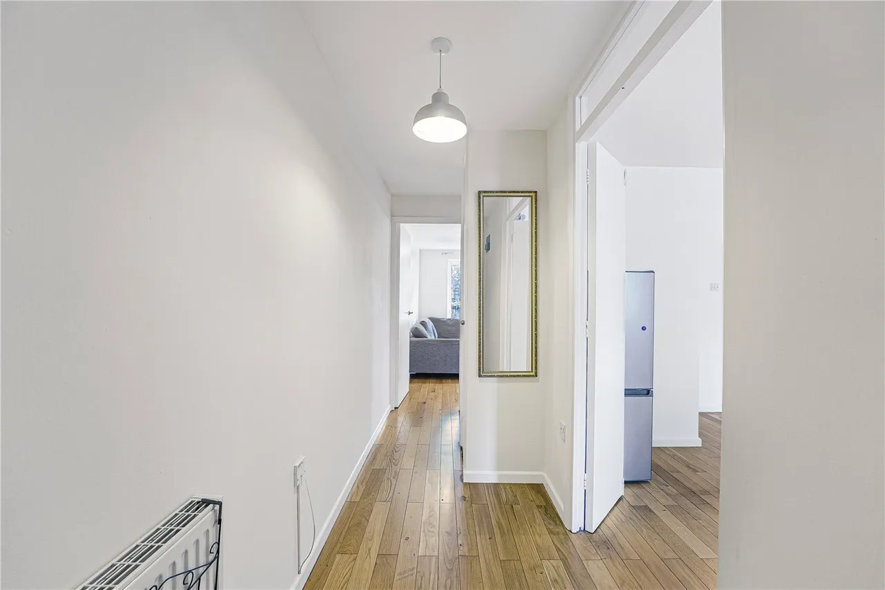 3 bed house for sale — Chargrove Close, London, SE16