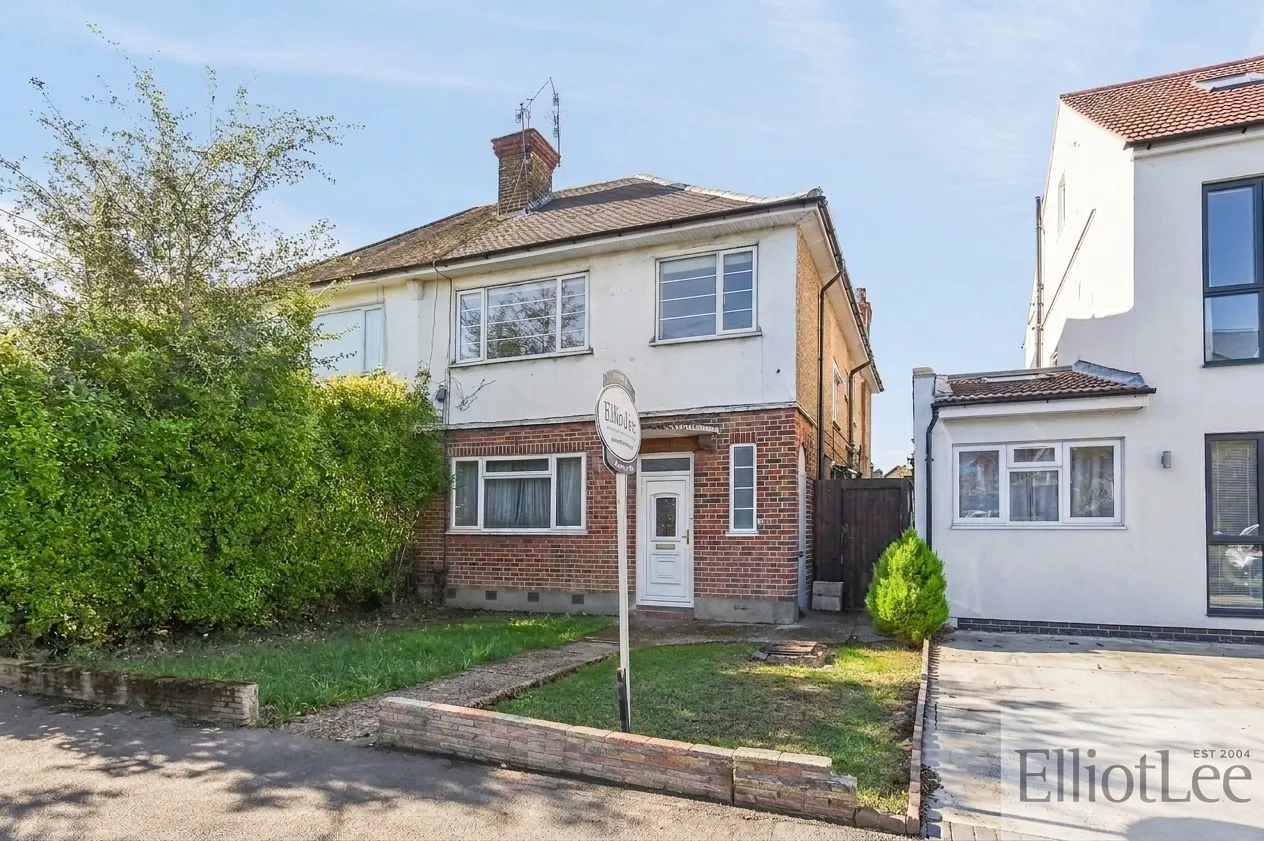 2 bed flat for sale, The Ridgeway, North Harrow, HA2