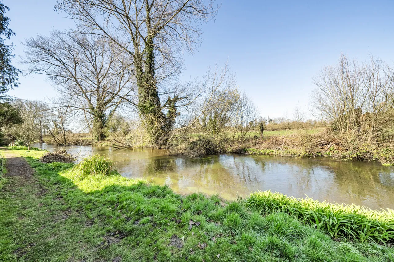 Lime Walk, Denham, UB9, photo 21