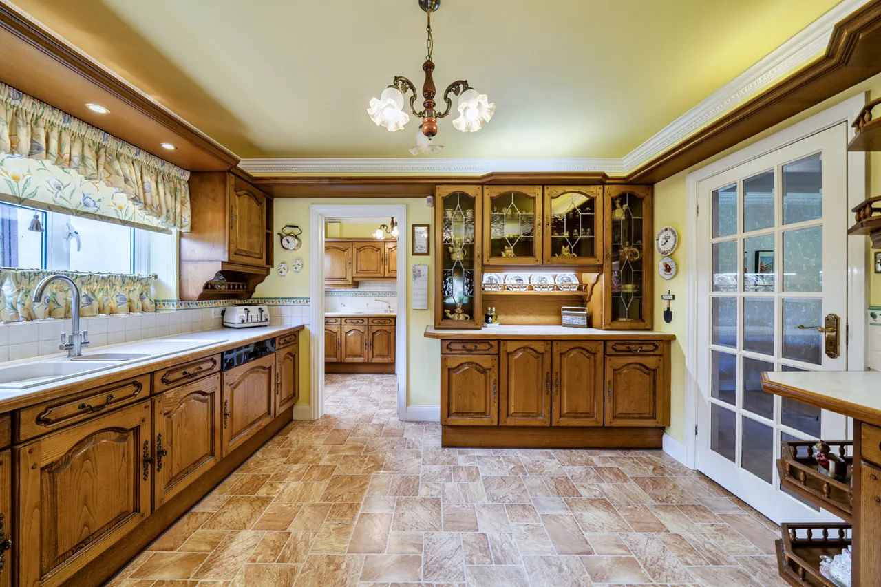 Lime Walk, Denham, UB9, photo 14