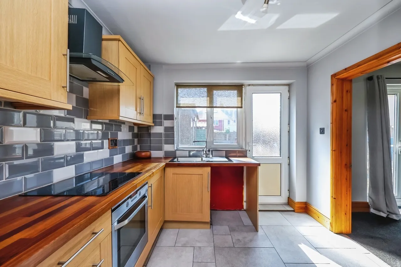 Brandish Crescent, Clifton, Nottingham, NG11, photo 7