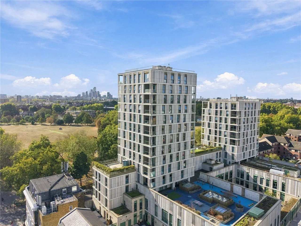 Downs Road, London, E5, photo 8