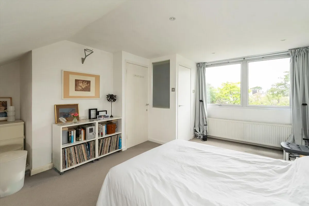 Faraday Road, London, SW19, photo 16