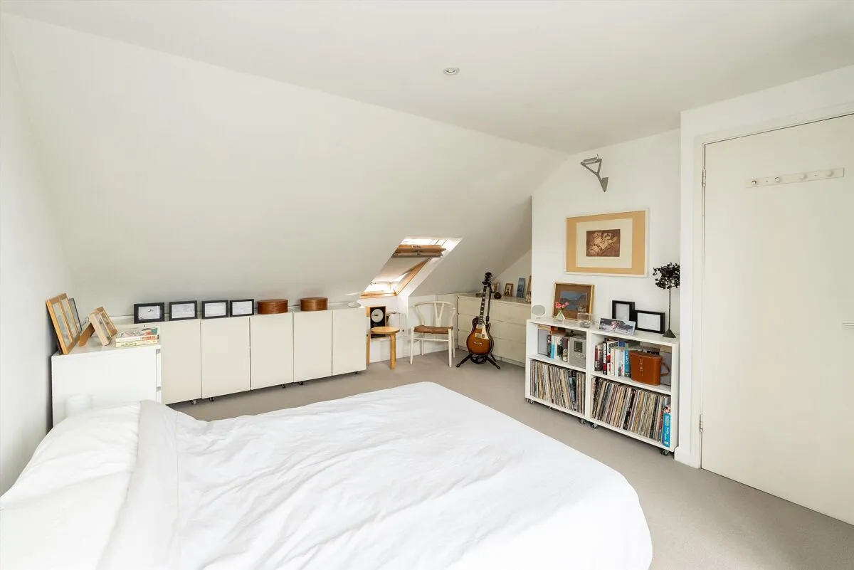 Faraday Road, London, SW19, photo 17