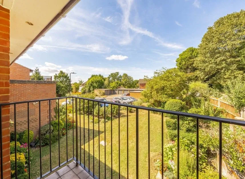 Hall Close, Ealing, W5, photo 6