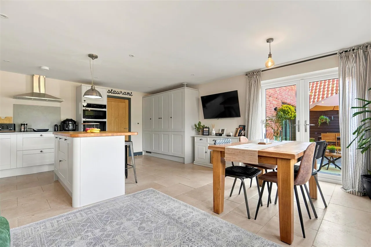 Church Road, South Lopham, IP22, photo 4